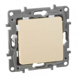 Выключатель одноклавишный Legrand Etika 10A 250V слоновая кость 672301